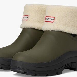 Hunter Women's Esme Boots NEW Medium Green NEW Size 7